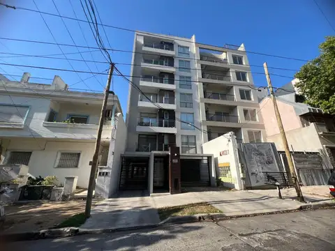 En Venta en Palomar Departamento de 2 Ambientes 2 Baños F: 10810