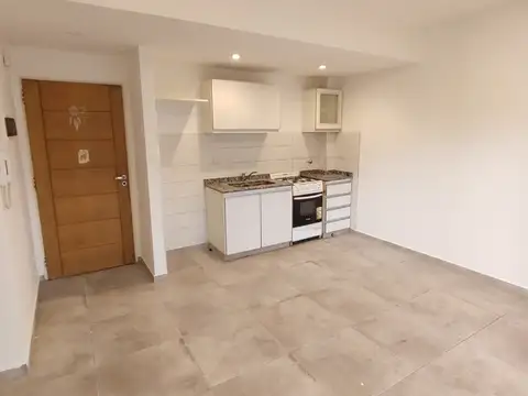 Departamento en Alquiler en Merlo Sur, $ 600.000
