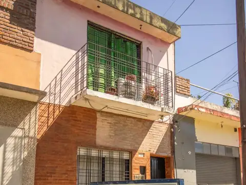 CASA PH 3 AMBIENTES CON PATIO