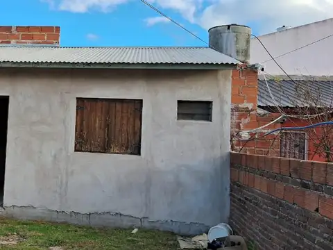 Depto Tipo Casa en Venta de 3 ambientes