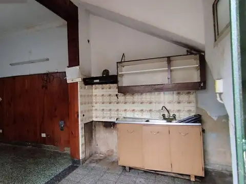 Casa 3 ambientes con 1 baño
