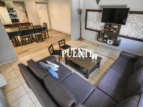 Casa 4 ambientes con 3 baños