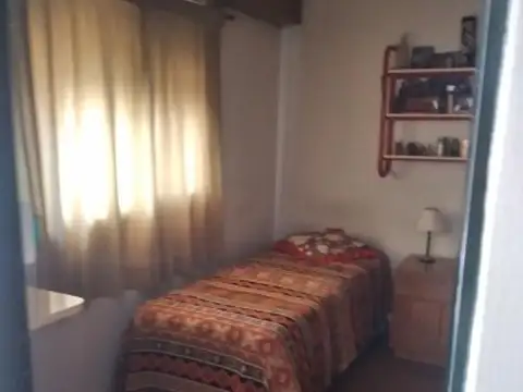 CASA MAS LOCAL MAS DEPOSITO EN DOS LOTES EN MATHEU