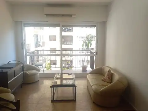 Adolfo Alsina 3100 Balvanera 4amb U$109.000