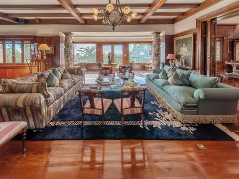 Venta casa 11 ambientes de categoria en Barrancas de San Isidro