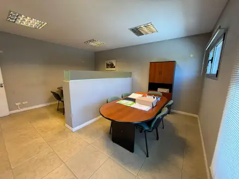 Oficina en Villa Rosa