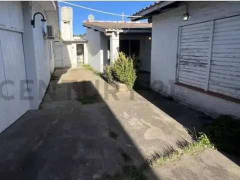 CALLE 24 E/7 Y 9 100, Piso 0