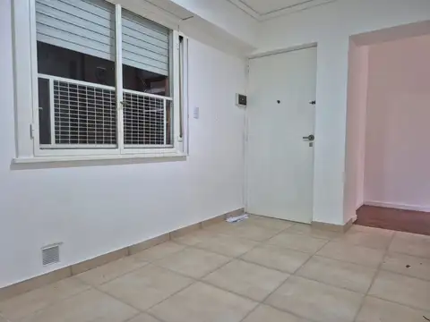 VENTA 4 AMBIENTES  FLORES IMPECABLE TOTALM REFACC