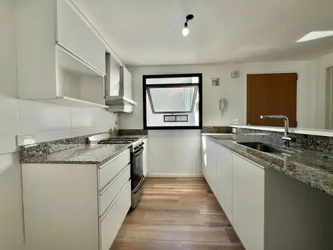 Departamento 3 ambientes con 2 baños