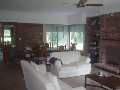 Casa en Venta al Este