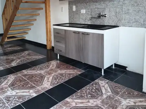 Departamento en Alquiler en Rafael Castillo, $ 350.000