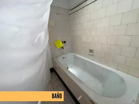 Oficina 4 ambientes con 1 baño