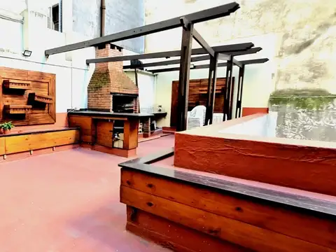 Suipacha 200, Piso 4