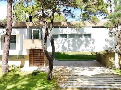 Casa en Venta en Carilo, USD 650.000