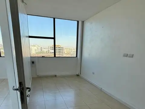 Oficina en Venta con 1 cochera