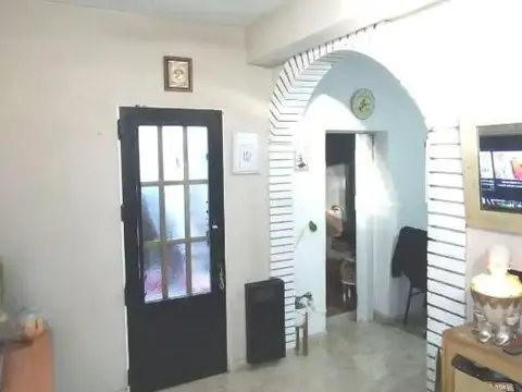 Depto Tipo Casa en Venta en Villa Ballester, USD 48.000
