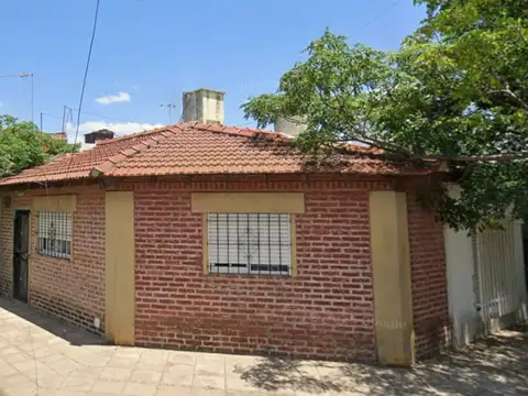CASA EN VENTA EN GONZALEZ CATAN