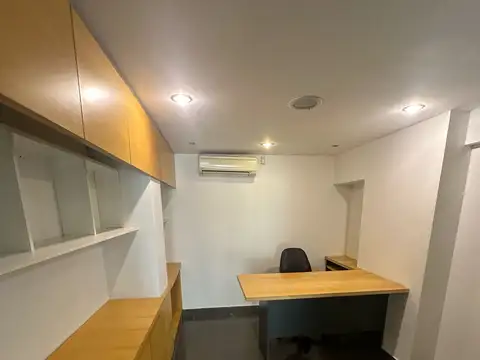 Oficina en Alquiler en Martín, $ 1.200.000