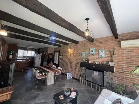 Casa - Venta - Argentina, San Miguel - AV. GASPAR CAMPOS 2602