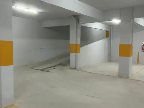 COCHERA CUBIERTA EN ITUZAINGO CENTRO