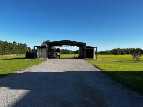 Casa en venta en Chacras del Paraná  24400 m2