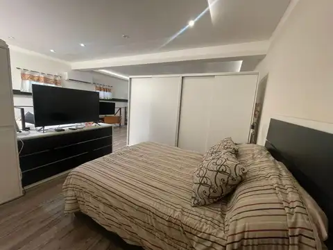Depto Tipo Casa en Venta de 1 dormitorio