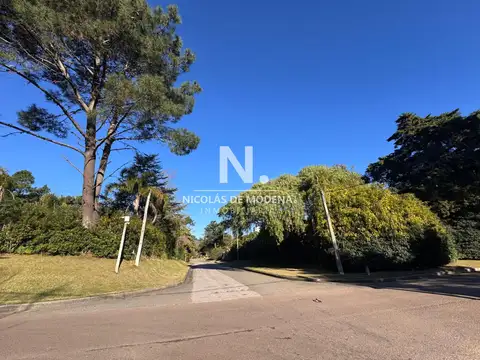 Lote en Barrio Golf Punta del Este en Venta