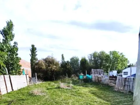 Terreno en Venta 10  mts Fondo