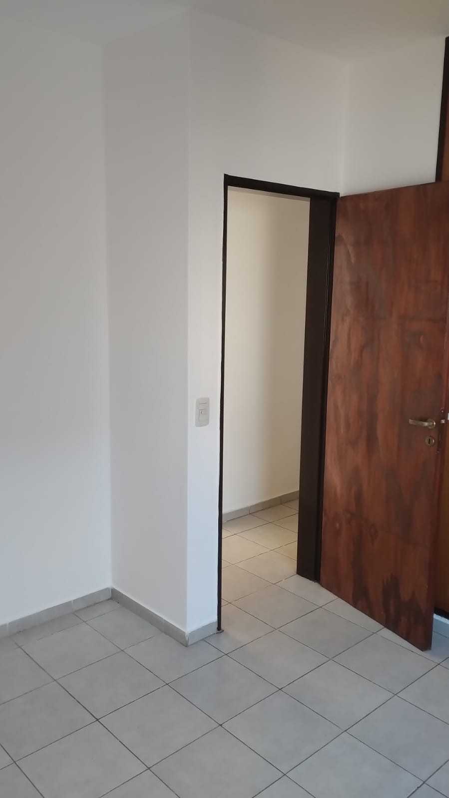 Departamento en Alquiler en Centro América, $ 650.000
