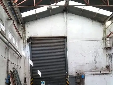 Galpon en Venta en Luis Guillón