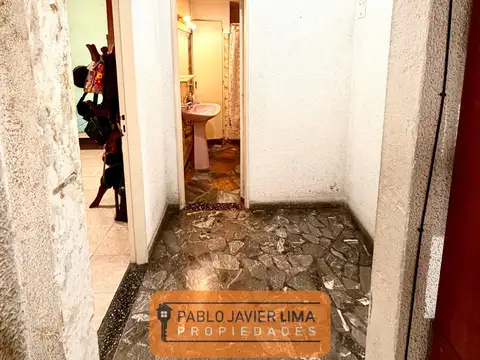 VENTA - CASA 3 AMB - COCHERA - CASEROS - TRES DE FEBRERO