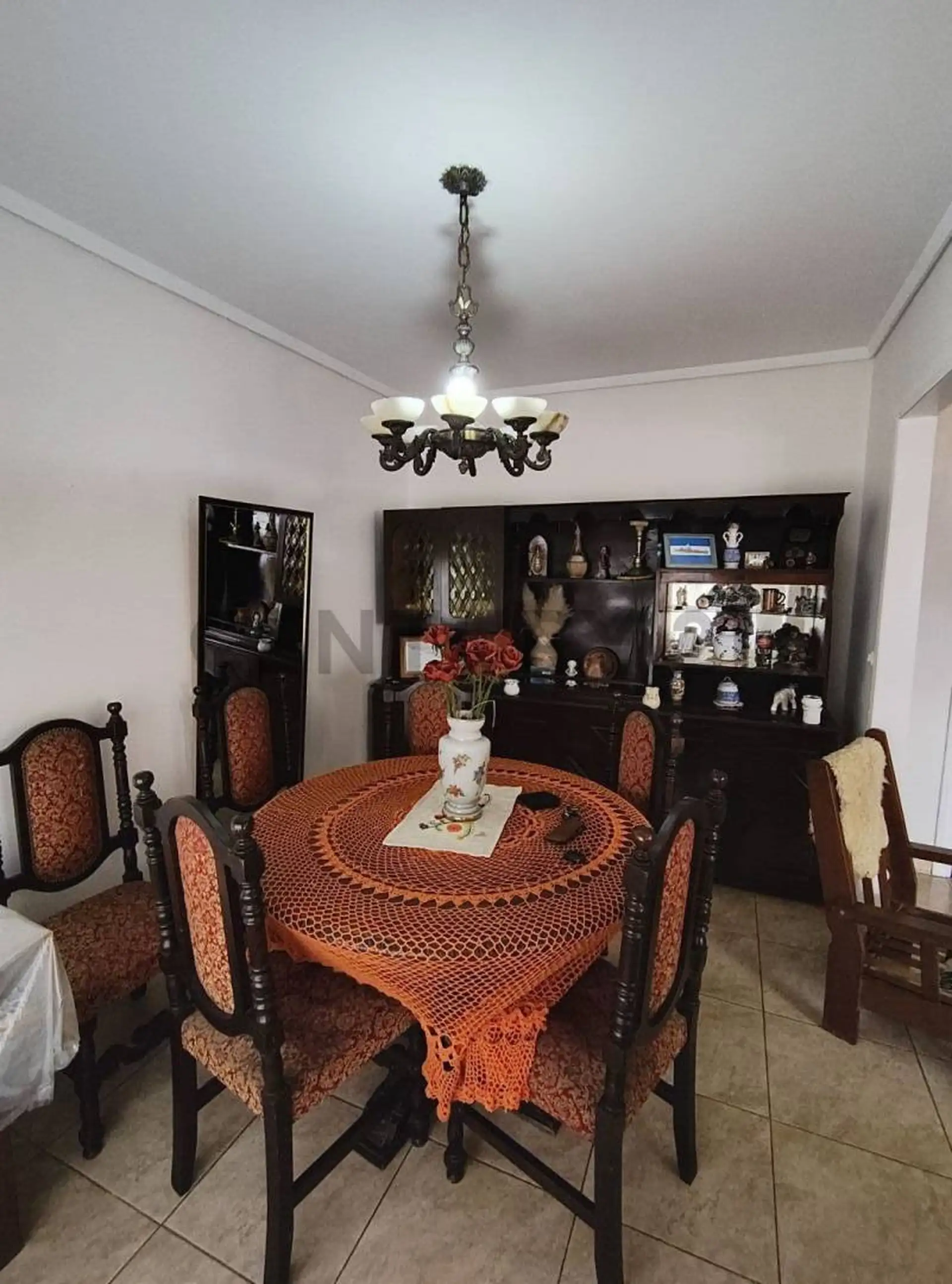 CASA 5 AMBIENTES BARRIO SAN JOSÉ