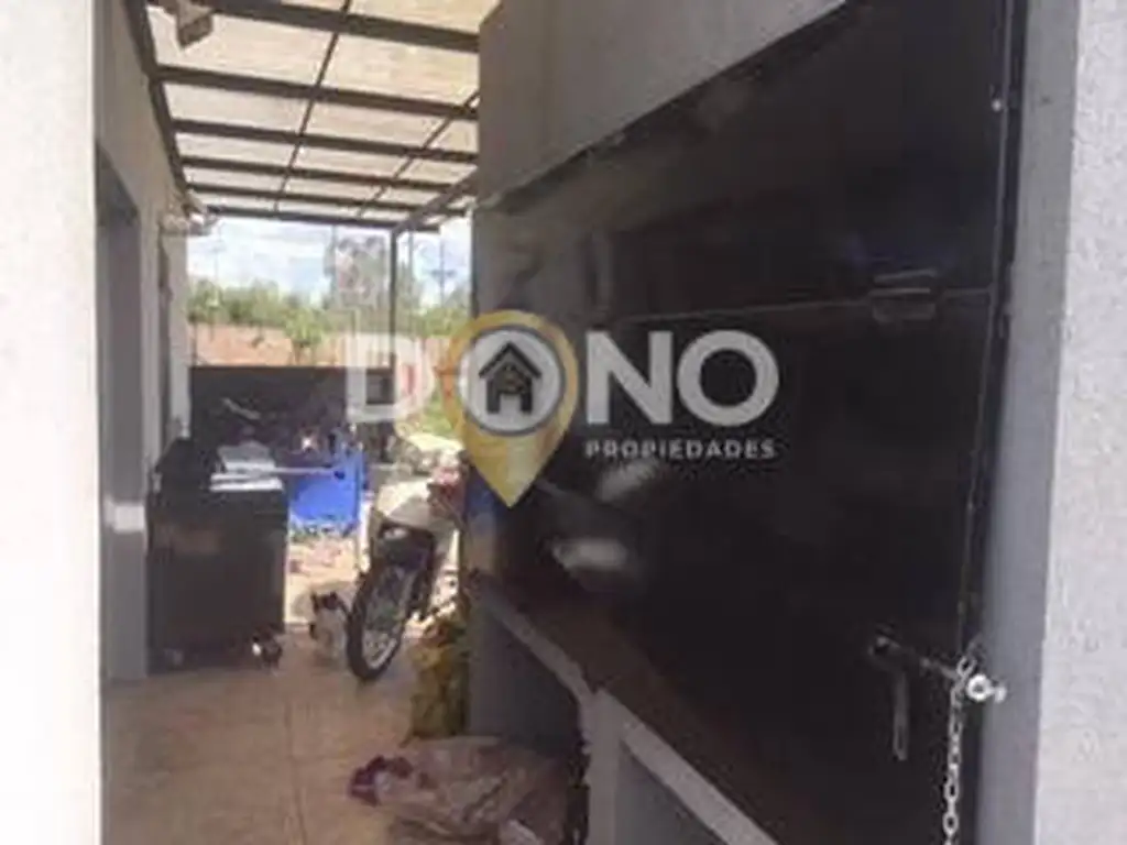 Casa - 170  m² Cubierta | 3 dormitorios | 2 años | 2 baños | 4 ambientes | 450  m² Terreno