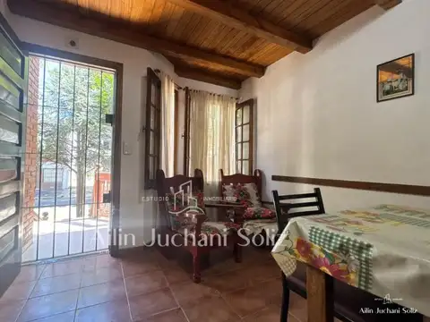 Casa 5 ambientes con 1 baño
