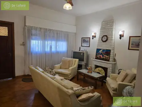 Depto Tipo Casa en Venta en Victoria Barrio Centro, USD 158.000