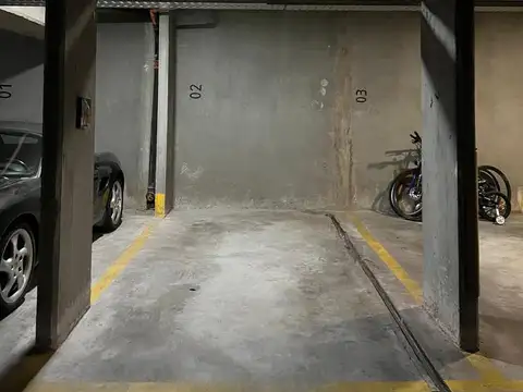 Cochera en venta en Martinez!