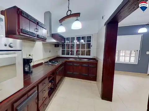 VENTA CASA 5 AMBIENTES ITUZAINGO APTO CREDITO