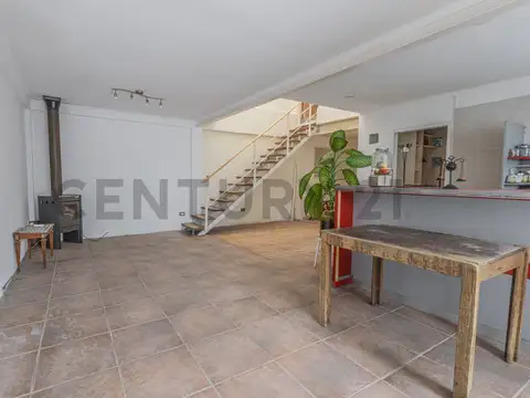 Departamento en Venta con 4 cocheras