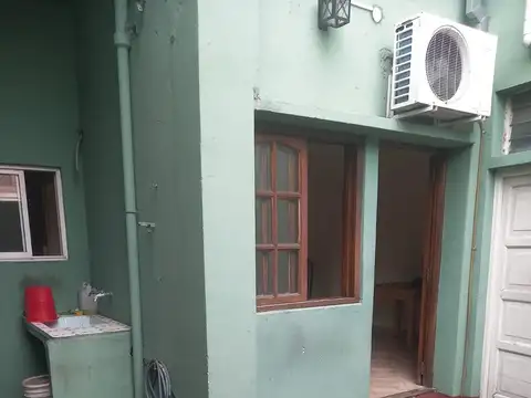 Depto Tipo Casa en Alquiler de 2 dormitorios