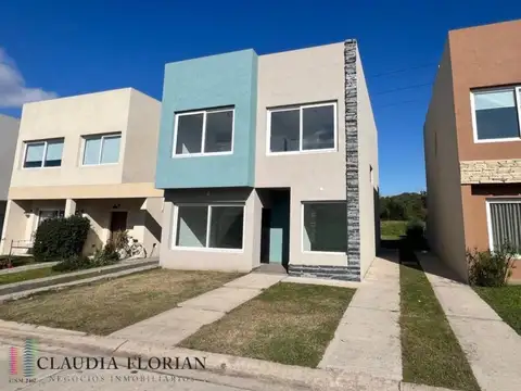 Casa - Venta - Argentina, San Miguel - GUSTAVO FLAUBERT 1396