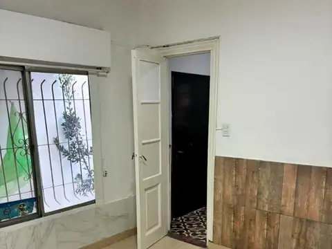 Depto Tipo Casa en Alquiler 45 años