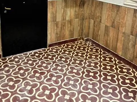 Depto Tipo Casa en Alquiler de 2 ambientes