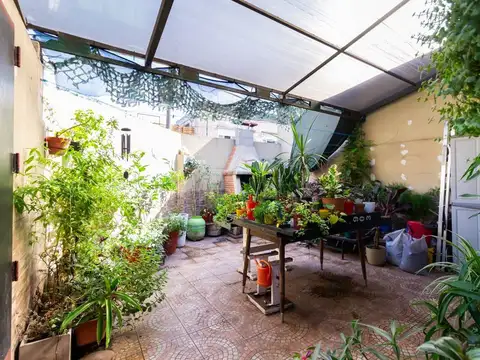 Ph 2 ambientes Florida Oeste con patio y terraza