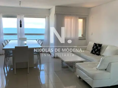 Departamento en venta de 3 dormitorio con excelente vista, Peninsula , Punta del este 