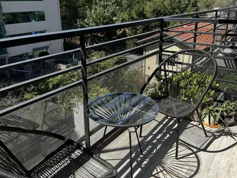 HB Beamonte Bienes Raices VENDE  y ALQUILA Departamento amueblado con dos cocheras en Olivos