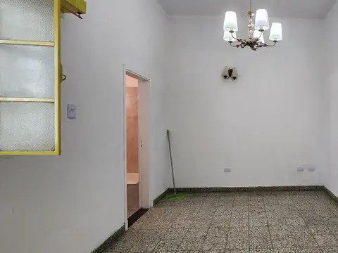 PH  DE 3 AMBIENTYES CON PATIO Y GARAGE