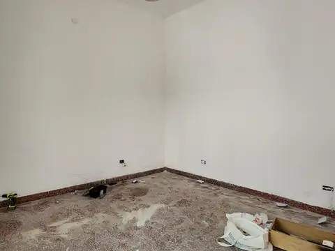 Depto Tipo Casa en Alquiler con 1 cocheras