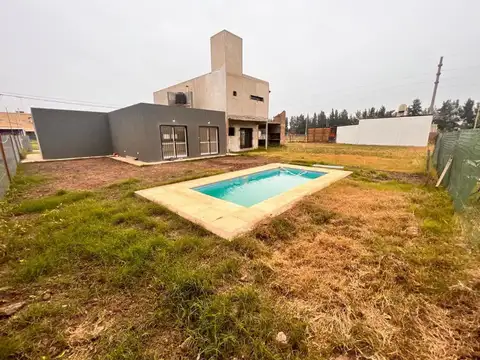 VENTA ! CASA APTA CREDITO EN TIERRA DEL SUEÑOS 3