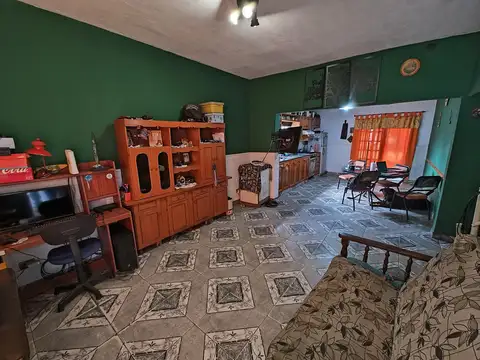 Casa en Venta con 1 cochera