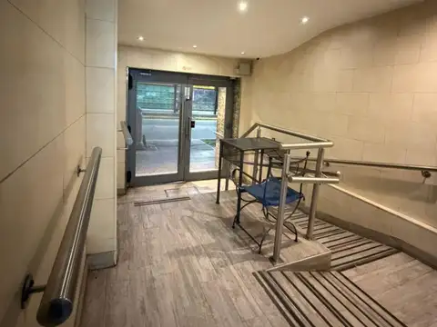 (Nuñez) Av Cabildo 4276 - 25 m² - Mono Ambiente Luminoso - Muy Buena Zona - C/ Balcon - Segundo Piso